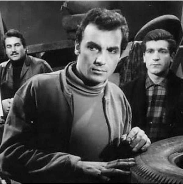 Süleyman Turan hayata veda etti. Süleyman Turan kimdir? Biyografisi Süleyman Turan hayata veda etti. Süleyman Turan kimdir? Biyografisi