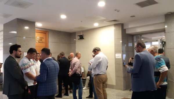 Rasim Ozan Kütahyalı’ya 10 ay hapis cezası