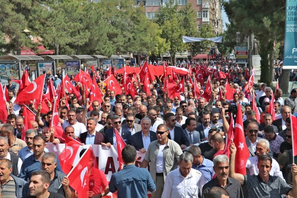 Doğu illerinde teröre tepki yürüyüşleri