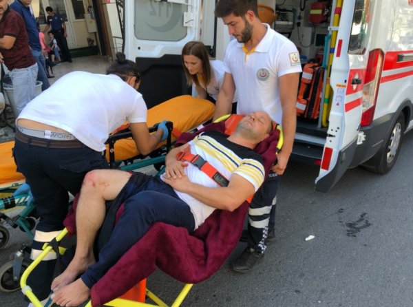 Kendisini sürekli rahatsız eden eski kocasını bıçakladı