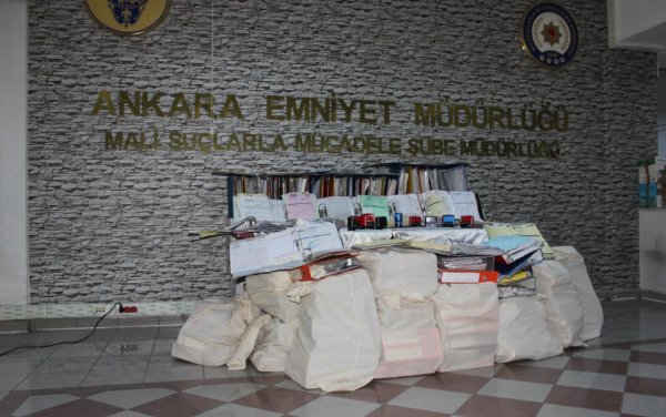 Sahte fatura ile kamuyu 200 milyon TL zarara uğrattılar