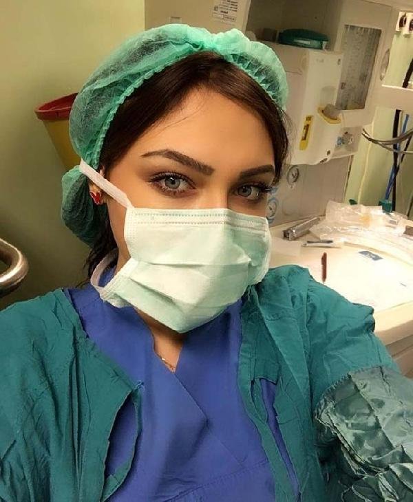 Doktorun evinde ölü bulunan teknikerin otopsi raporu çıktı