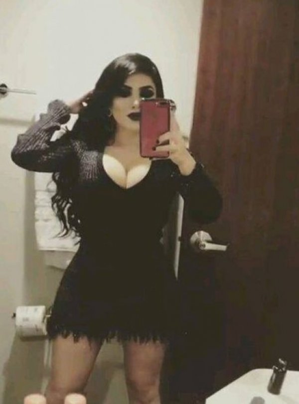 Meksikalı seksi mafya lideri hayatını kaybetti