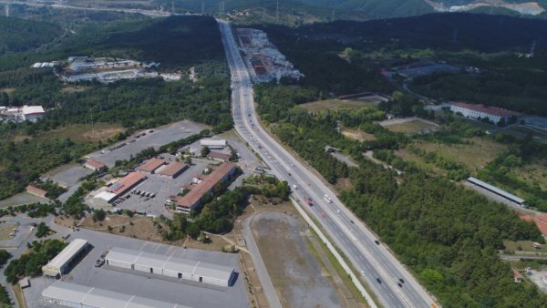 i Hasdal Kışlası'nda hasarlar oluştu