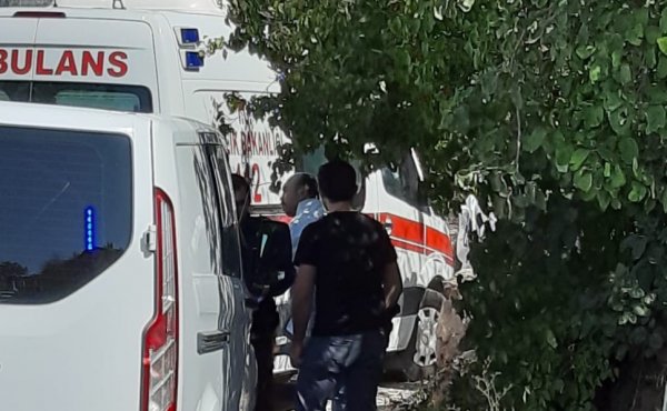 Kavga ettiği eşini 8 yerinden bıçaklayarak öldürdü