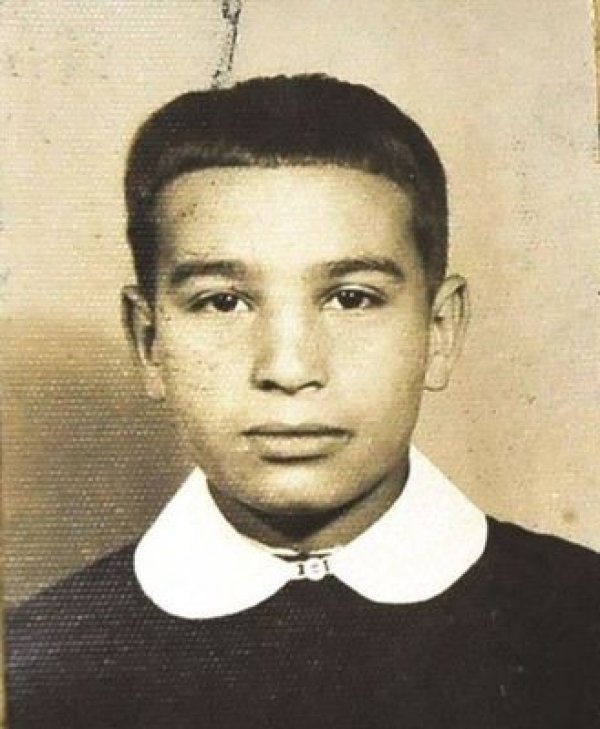 İsmet Özel hakkında yazılmış kitaplar. İyi ki doğdun İsmet Özel. İsmet Özel hakkında yazılmış kitaplar. İyi ki doğdun İsmet Özel.