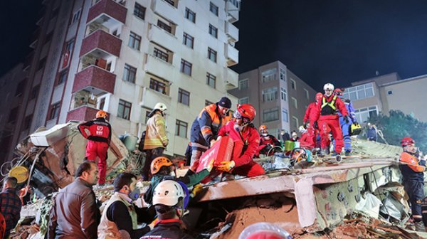 Kartal'daki bina çökmesine ilişkin davada tahliye kararı