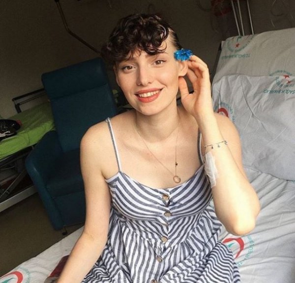 Neslican Tay kimdir? Demir Kadın Neslican Tay biyografisi Neslican Tay kimdir? Demir Kadın Neslican Tay biyografisi