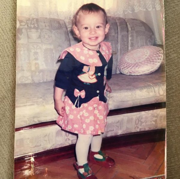 Neslican Tay kimdir? Demir Kadın Neslican Tay biyografisi Neslican Tay kimdir? Demir Kadın Neslican Tay biyografisi