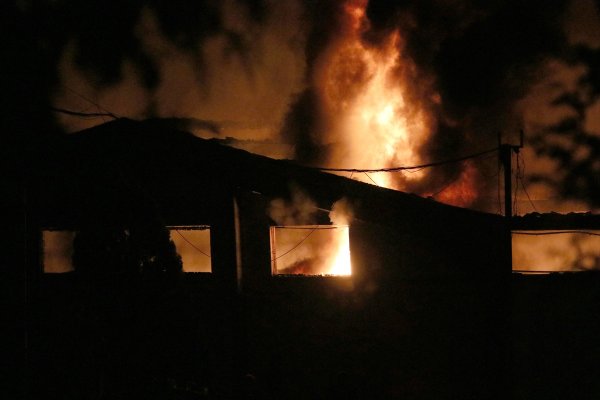 Kırklareli'nde tekstil fabrikasında yangın