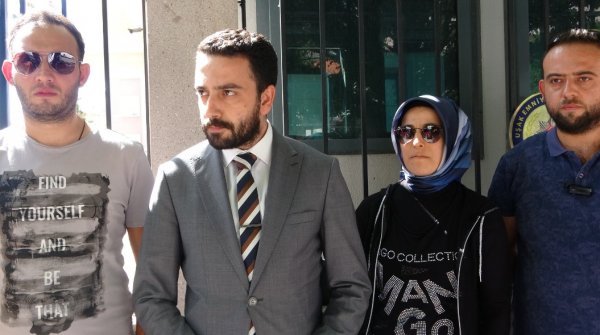 Direksiyon eğitmeni kadını darbettiler