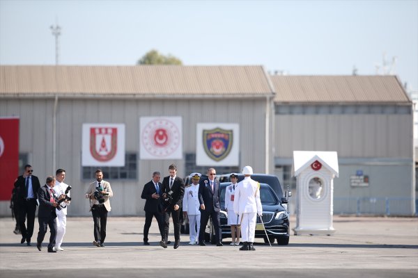 a Cumhurbaşkanı Erdoğan: Savaş uçağımızı yapacağız