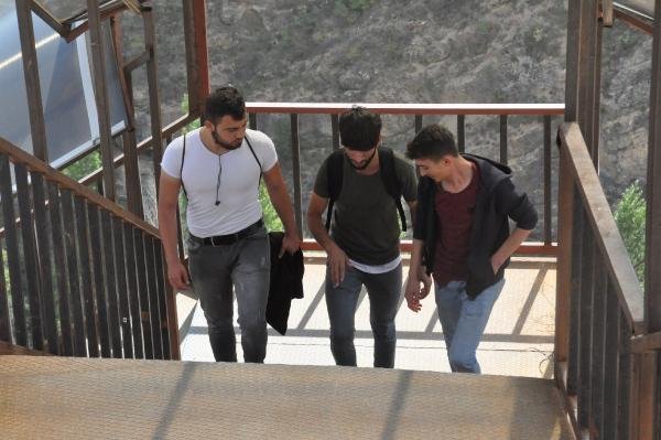 Gümüşhane'de öğrenciler için yamaca yurt yapıldı