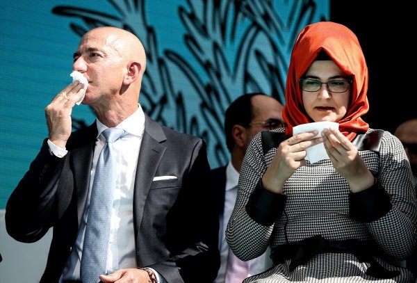 a Jeff Bezos, Kaşıkçı anmasına katıldı