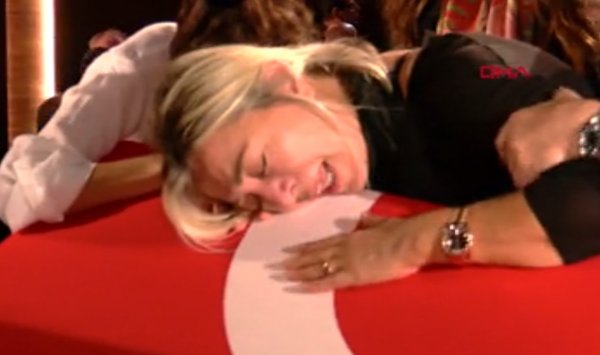 Tarık Ünlüoğlu son yolculuğuna uğurlandı