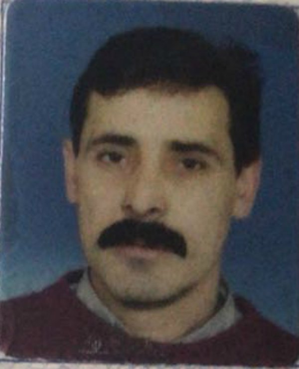 i Arkadaşını boğazından bıçaklayan sanık araştırılıyor