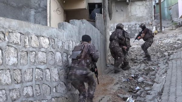 Şırnak'ta terör örgütü operasyonu: 14 gözaltı