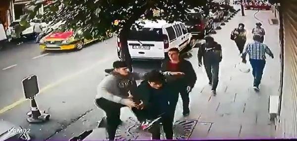 Sultangazi'de güpegündüz gasp