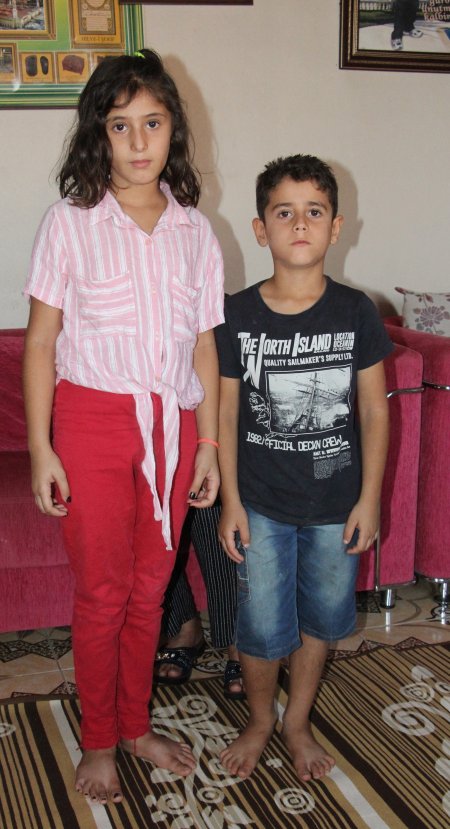 i Annelerinden vekalet alamayan çocuklar okula gidemiyor