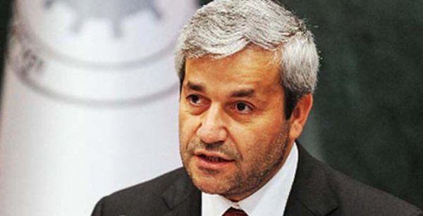 Nihat Ergün, AK Parti'den istifa etti