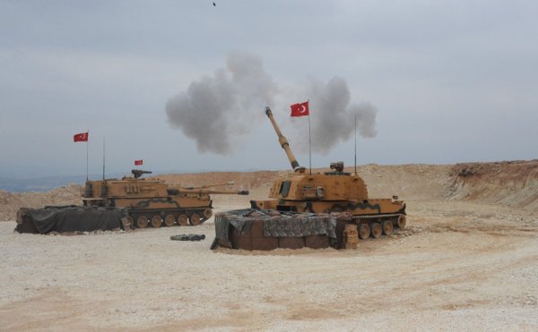 Akçakale'de okullar tatil edildi