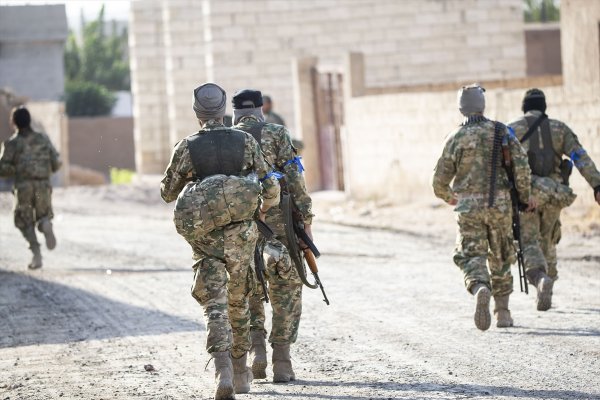 Suriye Milli Ordusu tünellere girdi