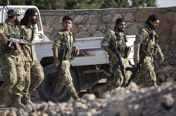 Suriye Milli Ordusu tünellere girdi