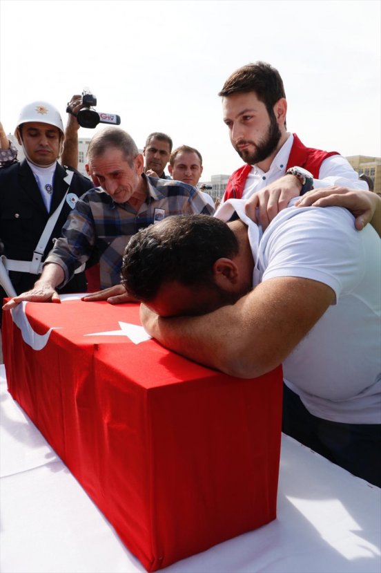 PKK'nın katlettiği sivillere veda