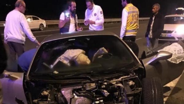 Acun Ilıcalı kaza yaptı