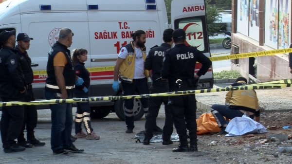 İki gün önce işe başladığı inşaattan düşüp, öldü