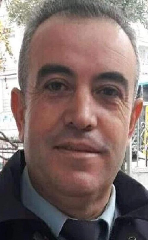 d Denizli'de alkollü sürücü polis aracına çarptı