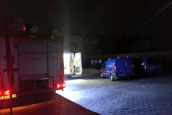 a Kilis'te kuyuya düşen ineği kurtarmak isteyen 3 kişi öldü