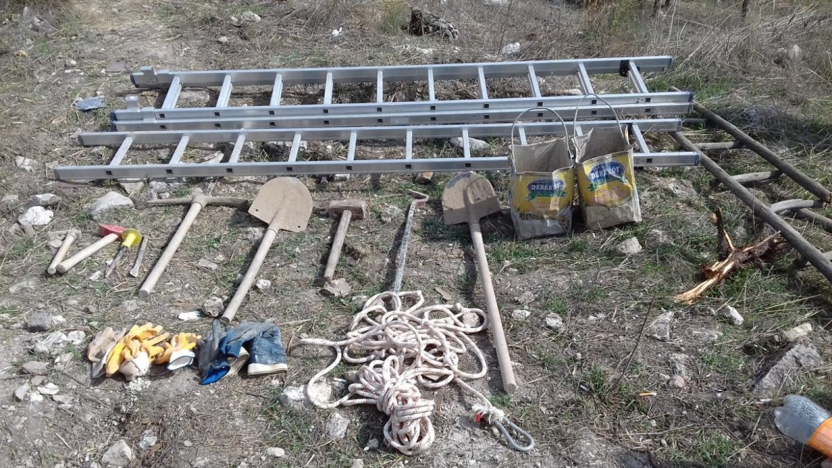 i Kütahya'da definecilere jandarmadan suçüstü