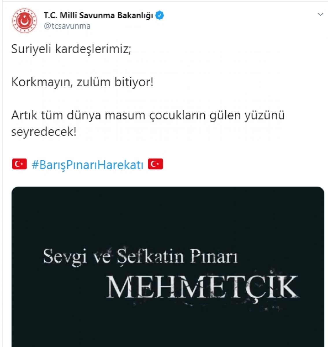 Türk askerinin Suriyeli çocukları bağrına bastığı anlar