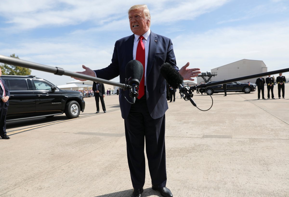 Trump: Erdoğan zeki bir lider, Türkiye'ye yaptırım yok