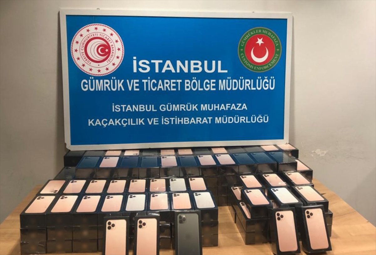 a Havalimanında 179 adet iPhone ele geçirildi