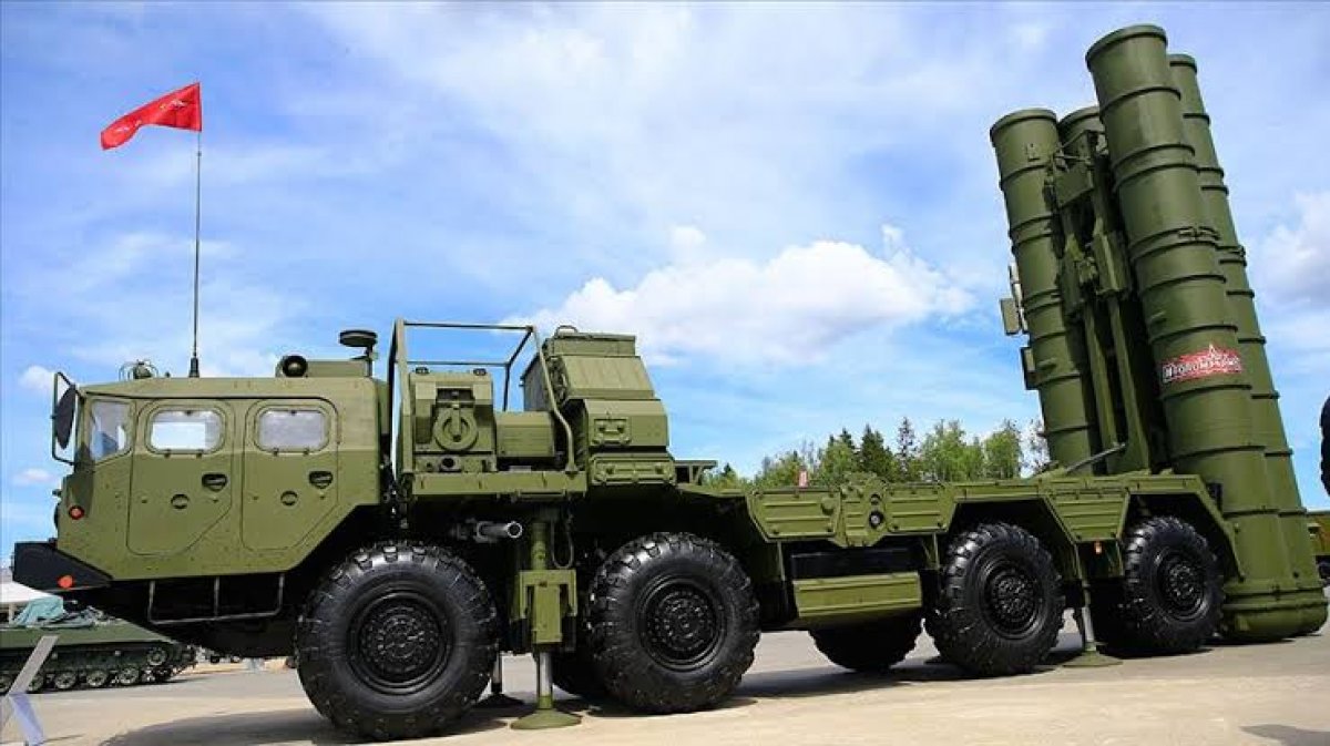 Rusya, S-400'leri tatbikatta kullandı