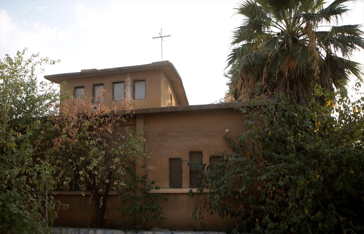 YPG'nin karargah kurduğu Ermeni kilisesi