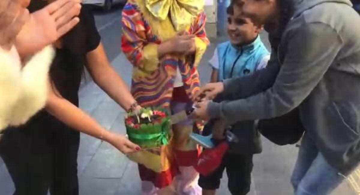 d Cam silen 11 yaşındaki Sadık'a sürpriz doğum günü