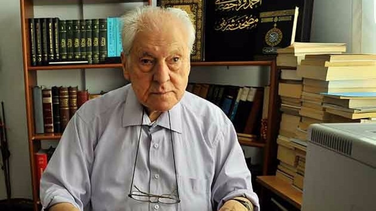 Nuri Pakdil kimdir? biyografisi Nuri Pakdil kimdir? biyografisi