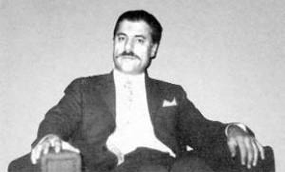 Nuri Pakdil kimdir? biyografisi Nuri Pakdil kimdir? biyografisi