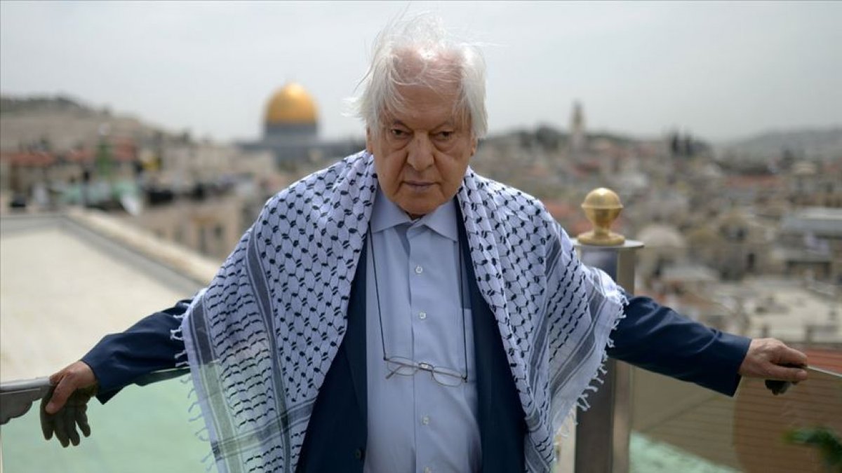 Nuri Pakdil kimdir? biyografisi Nuri Pakdil kimdir? biyografisi