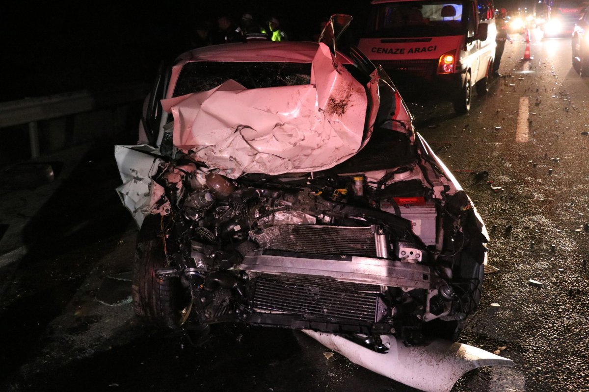 Bolu'da zincirleme trafik kazasında 3 ölü 2 yaralı