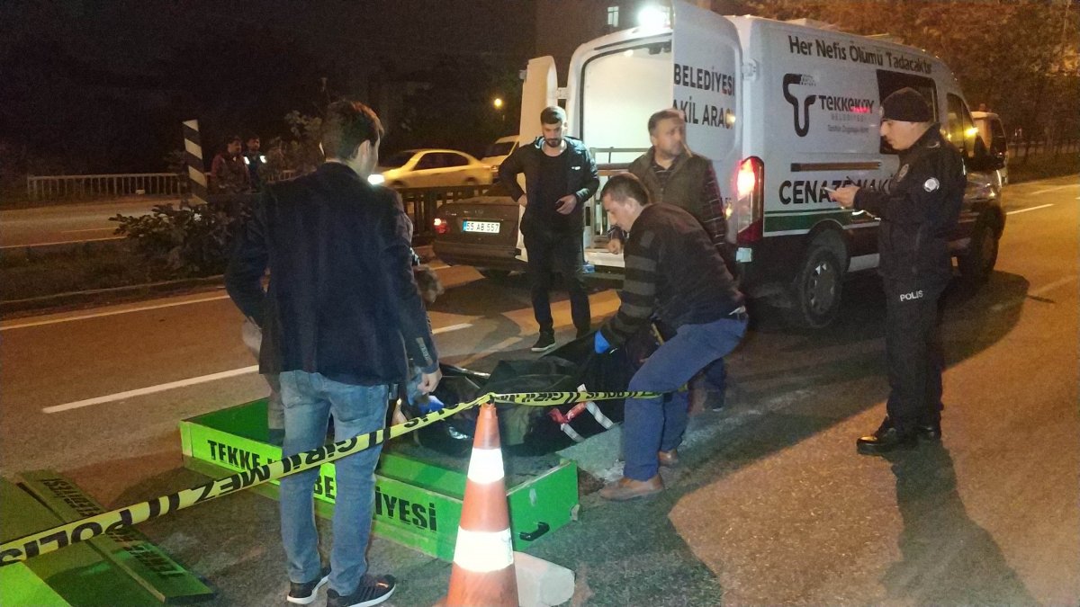 i Samsun'da taziyeden dönen kadınlara araba çarptı