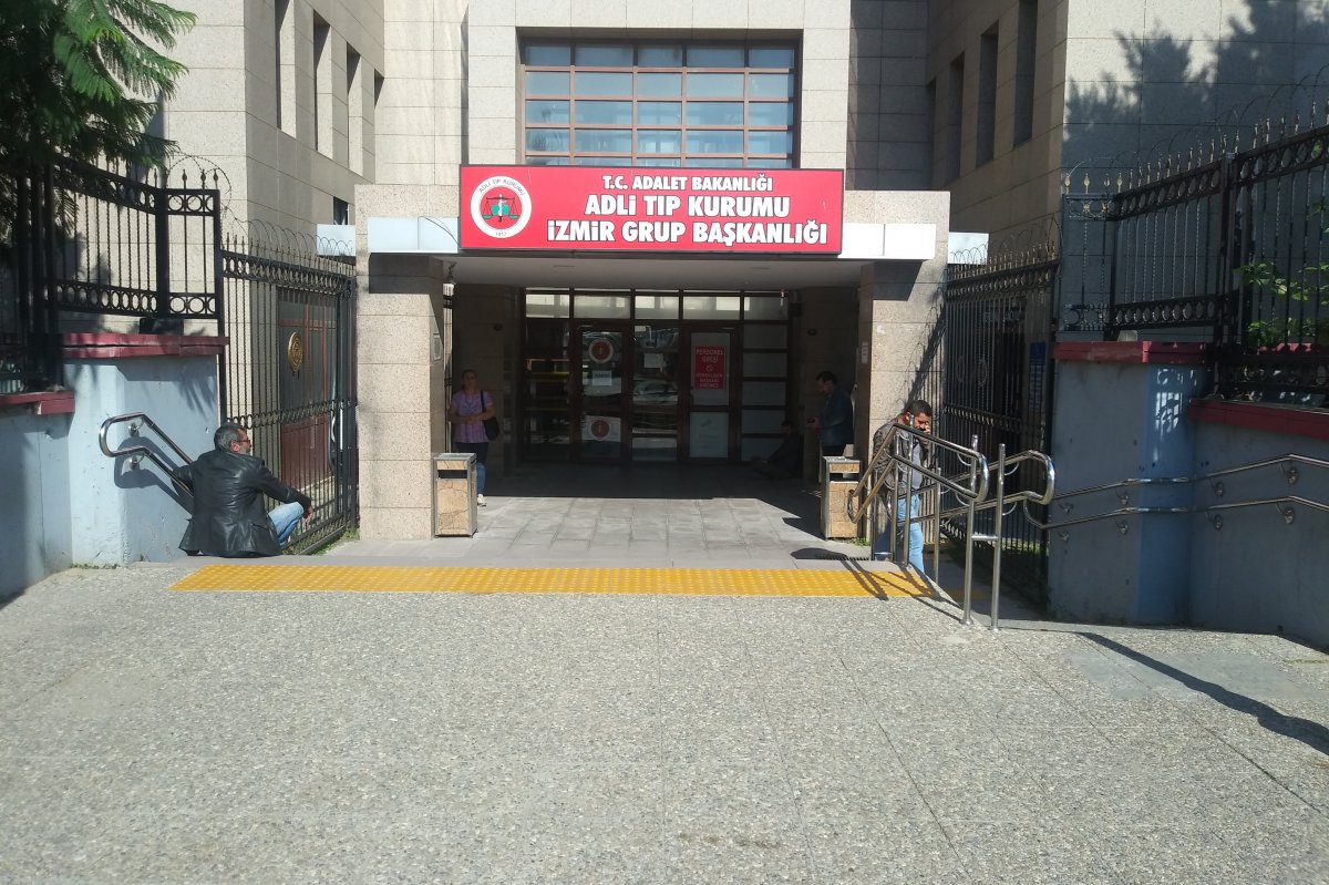 Safra ameliyatında sargı bezi unutulunca 9 ay sonra öldü