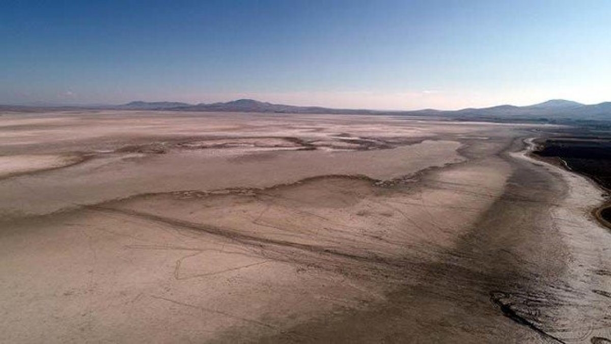 d Seyfe Gölü kuraklıkla mücadele ediyor