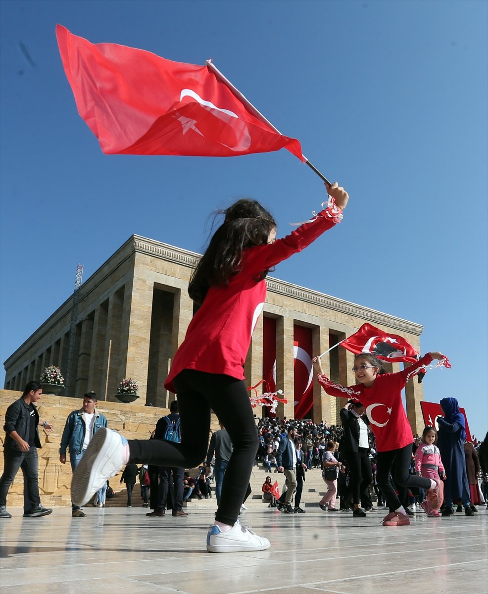 29 Ekim'de Anıtkabir doldu taştı