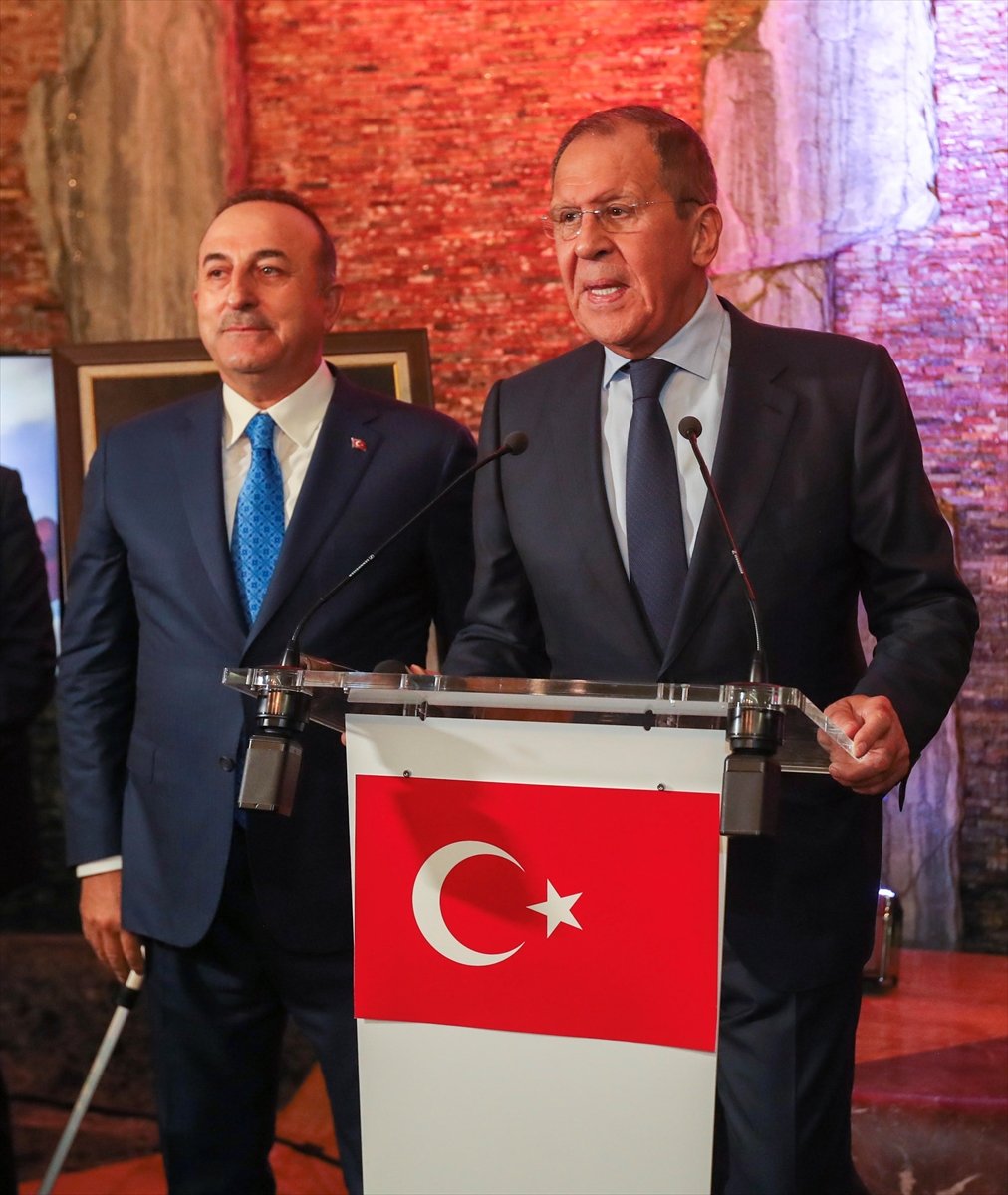 a Çavuşoğlu: Rusya'ya güveniyoruz ama teröristlere değil