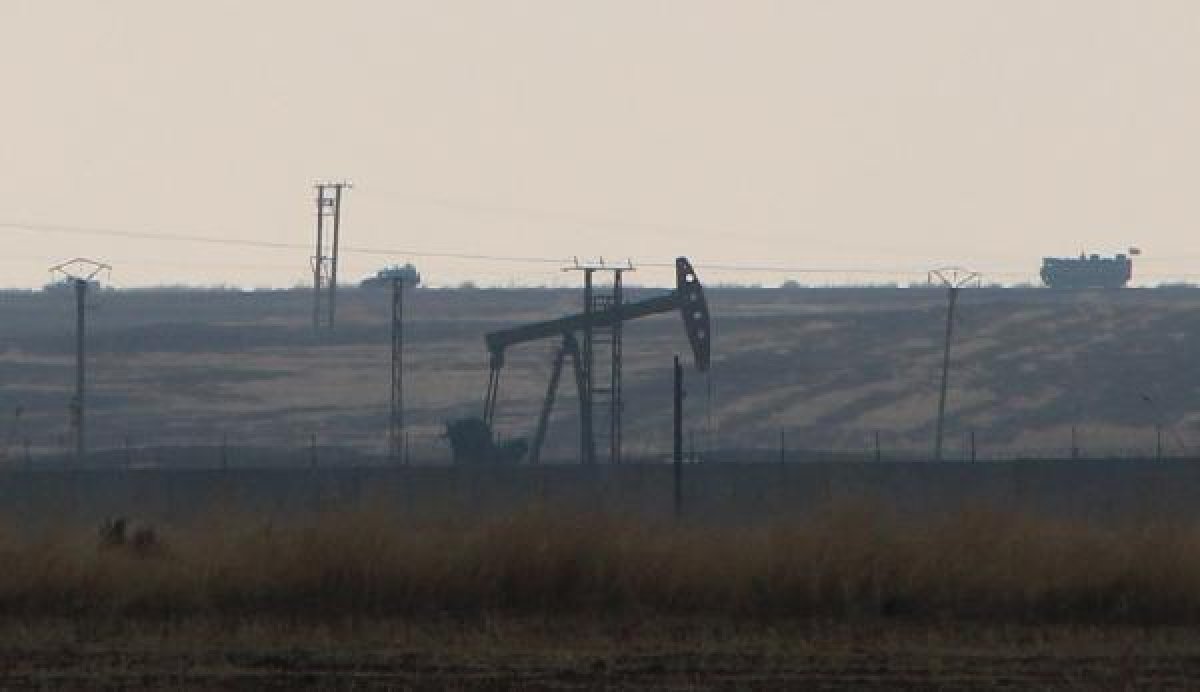 Rusların Suriye'de koruduğu petrol kuyuları