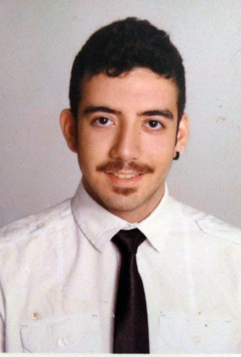 i 28 yaşında hastalığından yatağa mahkum oldu